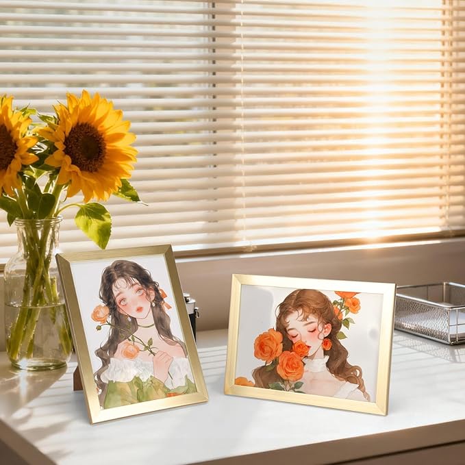 Wtrgas 5x7 Gold Picture Frames Set of 12 for Displaying 5 x 7 Photos, Multi 5x7 Frames Collage for Wall or Tabletop, Horizontal or Vertical Display