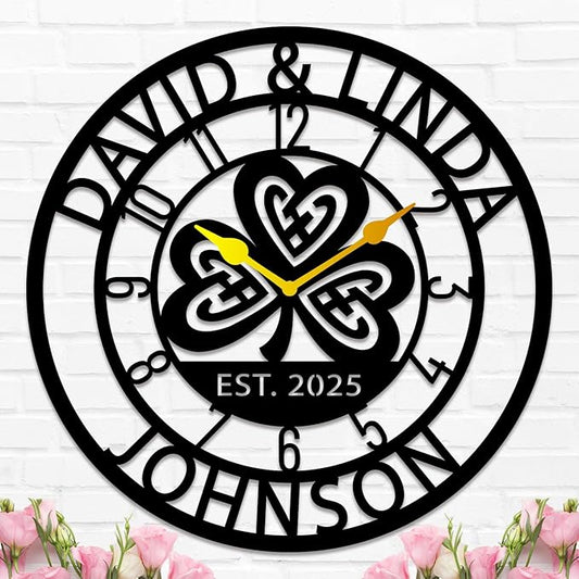 HZYCYYFC Personalized Metal Clock Sign, Custom Metal Clock,Personalized Gift, Black Gold and Silver Color Options, Housewarming Gift, Living Room Decor