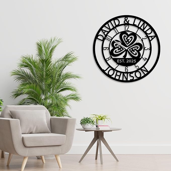 HZYCYYFC Personalized Metal Clock Sign, Custom Metal Clock,Personalized Gift, Black Gold and Silver Color Options, Housewarming Gift, Living Room Decor