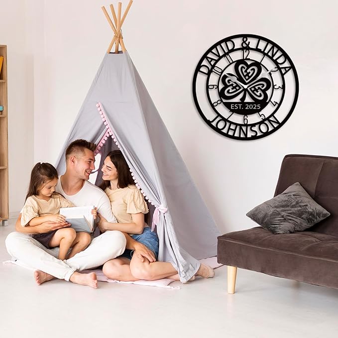 HZYCYYFC Personalized Metal Clock Sign, Custom Metal Clock,Personalized Gift, Black Gold and Silver Color Options, Housewarming Gift, Living Room Decor