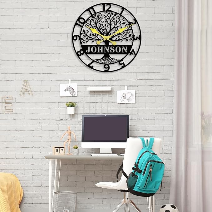 HZYCYYFC Personalized Metal Wall Clock with Tree of Life Design, Custom Family Name Clock, Decorative Steel Wall Art, Housewarming Gift, Living Room Bedroom Kitchen Home Decor