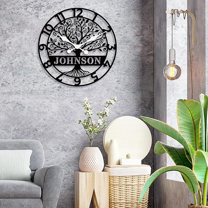 HZYCYYFC Personalized Metal Wall Clock with Tree of Life Design, Custom Family Name Clock, Decorative Steel Wall Art, Housewarming Gift, Living Room Bedroom Kitchen Home Decor